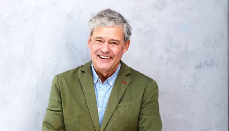 Charles Groenhuijsen: 'Leeftijd' | PlusOnline